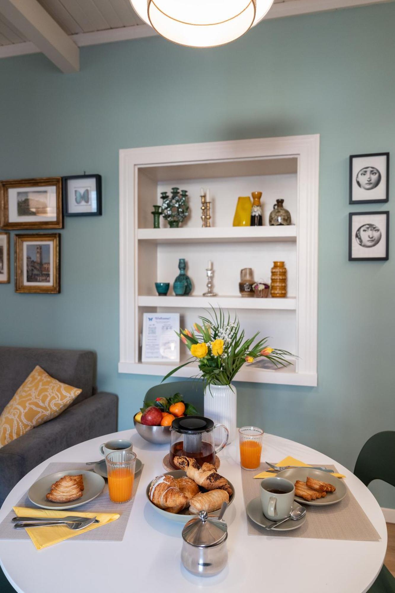 La Farfalla Blu - Boutique Apartment 贝尔加莫 外观 照片
