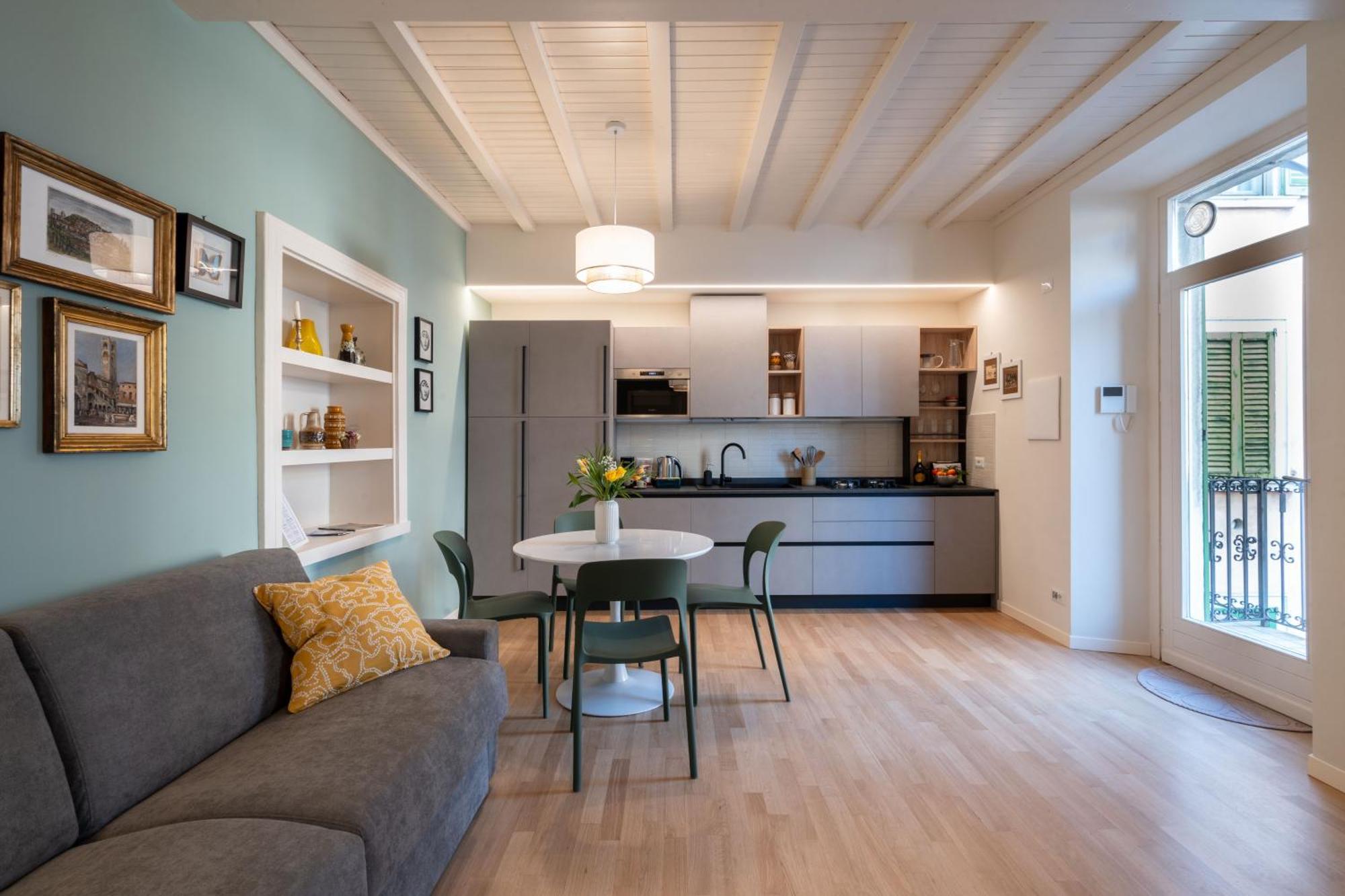 La Farfalla Blu - Boutique Apartment 贝尔加莫 外观 照片